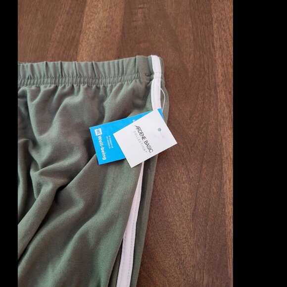 Khaki onepiece - Picture 3 of 5